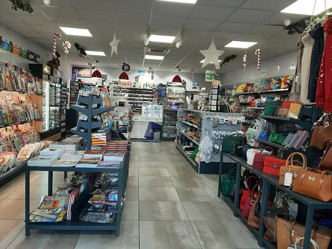 TABAC LE SOLER - Close-up on project interface details and structural rhythm